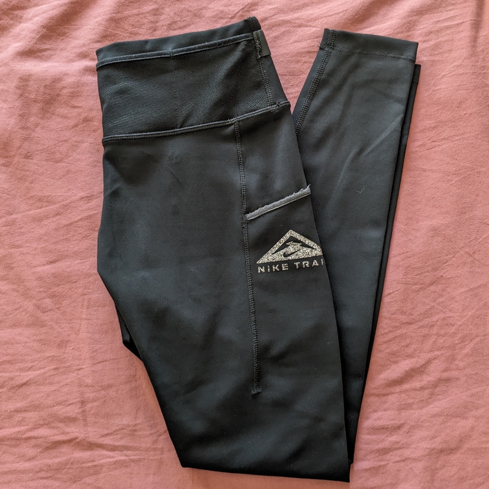 Nike trail running leggings (black, small)